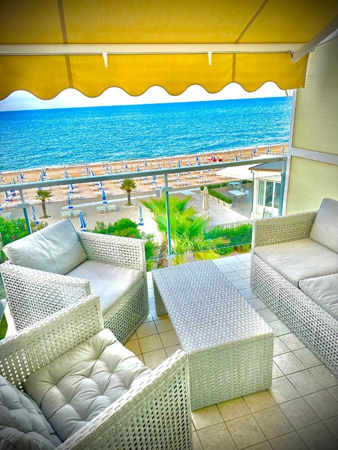 Conero Casa - Marcelli Di Numana In Via Litoranea 101 Sul Mare Vista Spiaggia Con Parcheggio Esclusivo Exterior foto